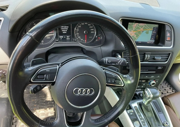 Audi Q5 cena 82500 przebieg: 128000, rok produkcji 2017 z Opole małe 211